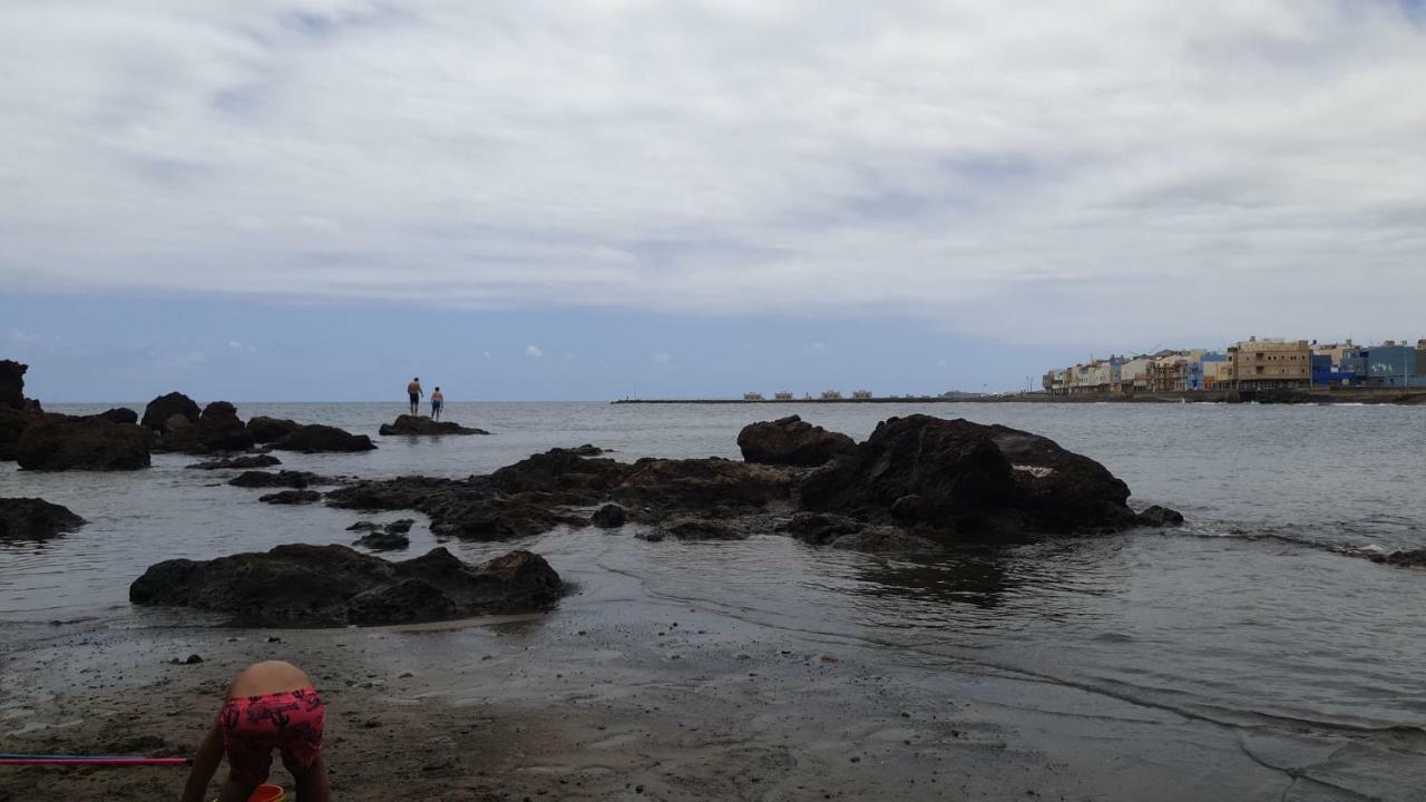 El Burrero Brisas Del Mar Apartment, One Step From The Sea. מראה חיצוני תמונה